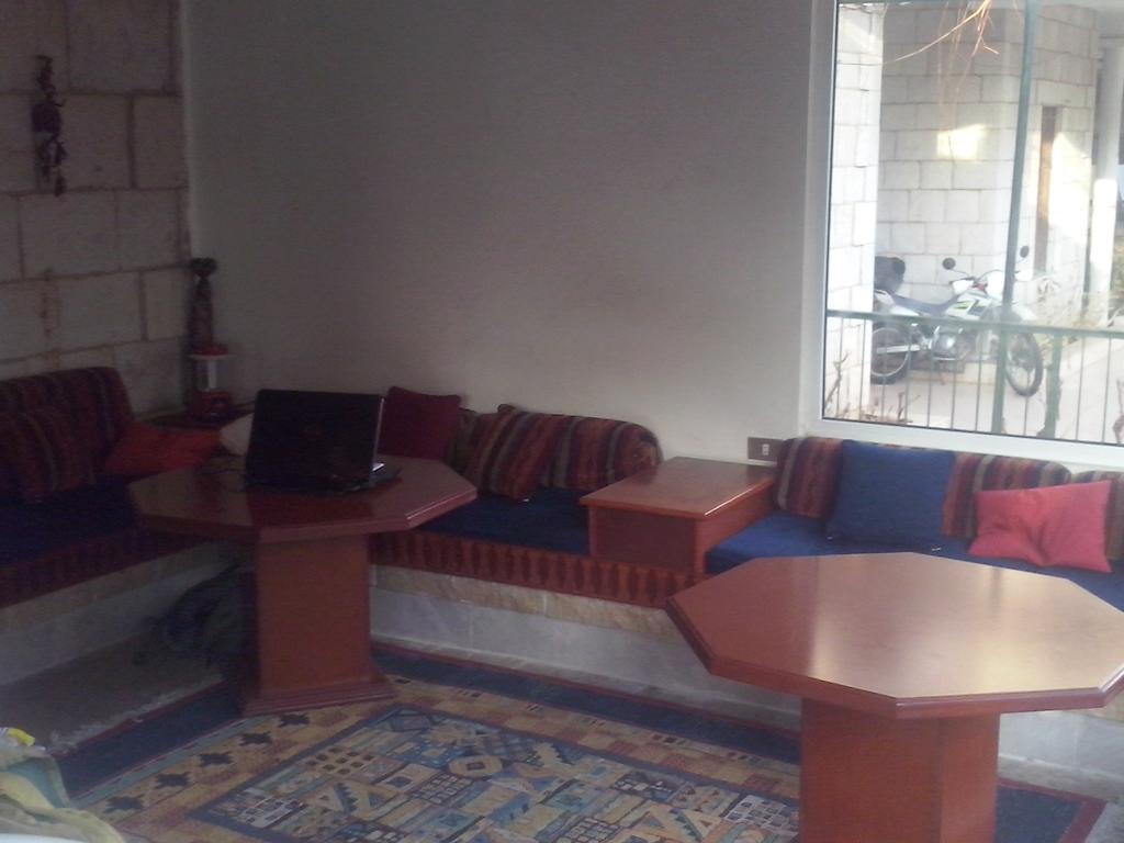 Bcharré Tiger House Guest House מראה חיצוני תמונה