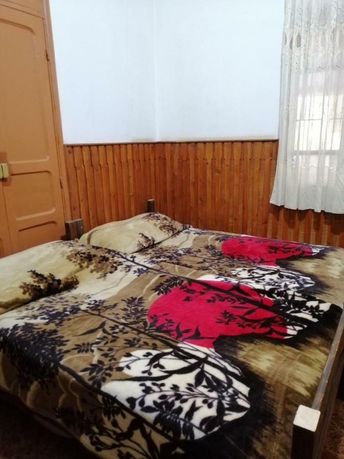 Bcharré Tiger House Guest House מראה חיצוני תמונה