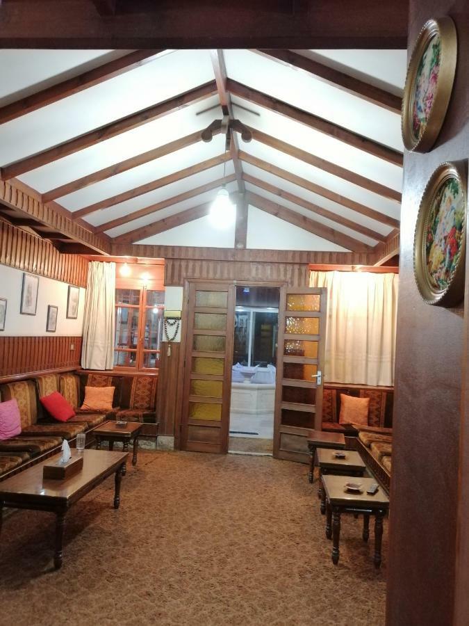 Bcharré Tiger House Guest House מראה חיצוני תמונה