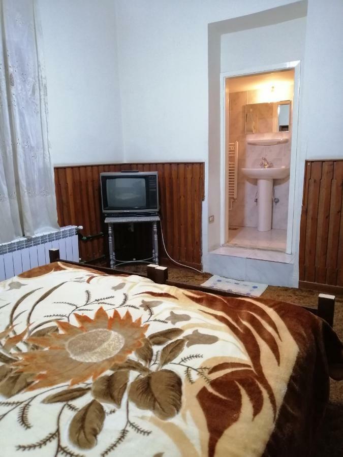 Bcharré Tiger House Guest House מראה חיצוני תמונה