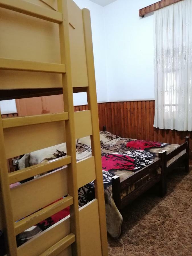 Bcharré Tiger House Guest House מראה חיצוני תמונה